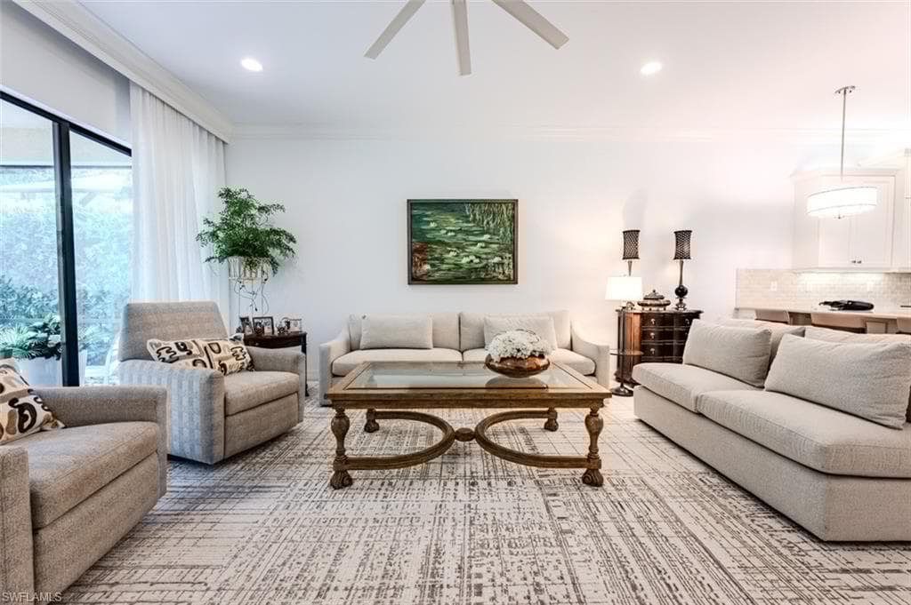 13670 Mandarin Cir, Naples, FL 34109-5