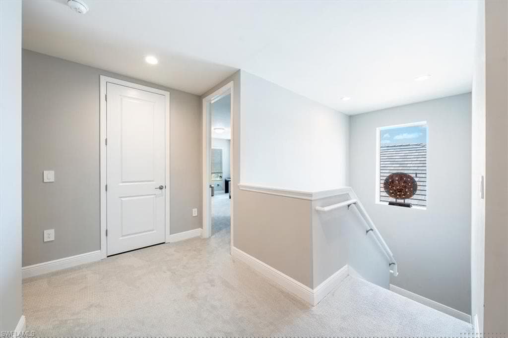 4016 Pegasus Way, Naples, FL 34120-16