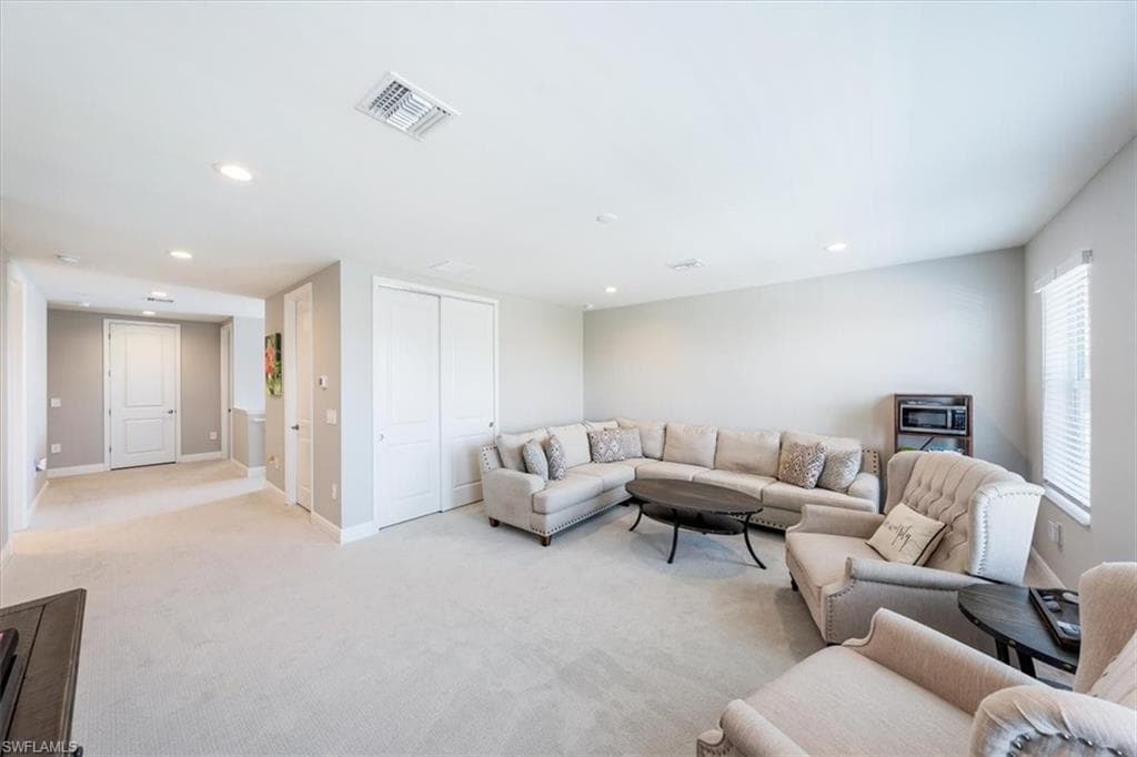 4016 Pegasus Way, Naples, FL 34120-19