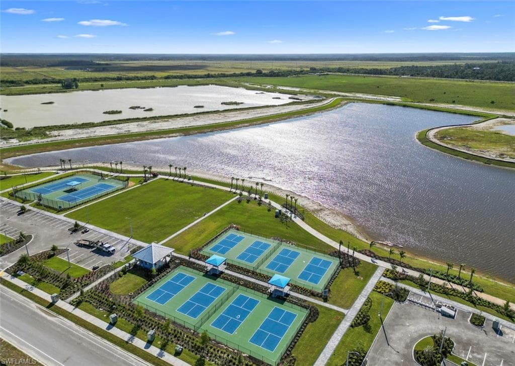 4016 Pegasus Way, Naples, FL 34120-41