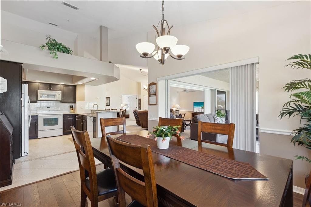 13259 Sherburne Cir 2203, Bonita Springs, FL 34135-15
