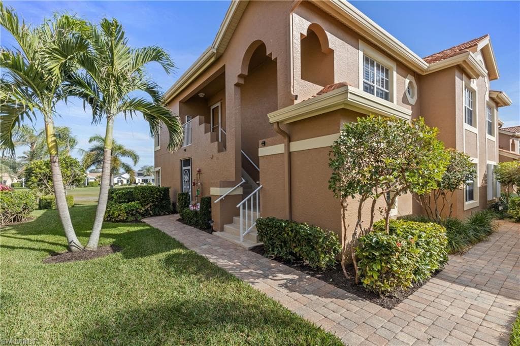 13259 Sherburne Cir 2203, Bonita Springs, FL 34135-4