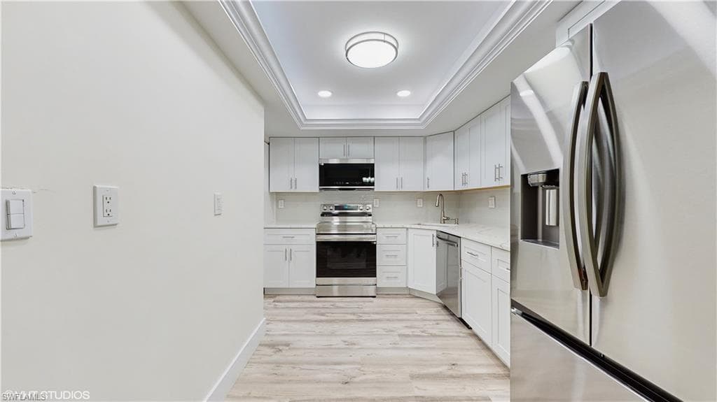 4092 Belair Ln 14, Naples, FL 34103-9