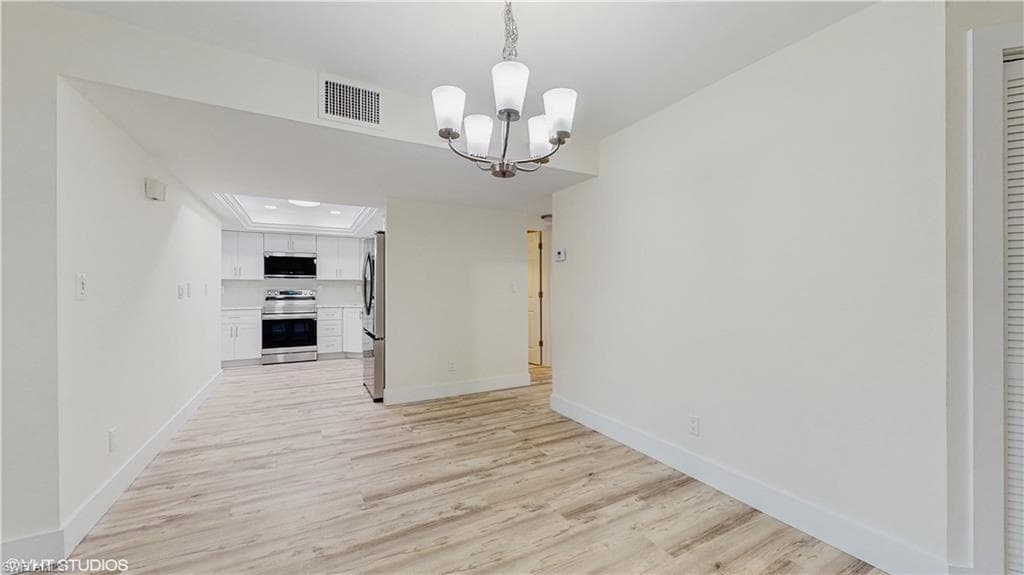 4092 Belair Ln 14, Naples, FL 34103-7