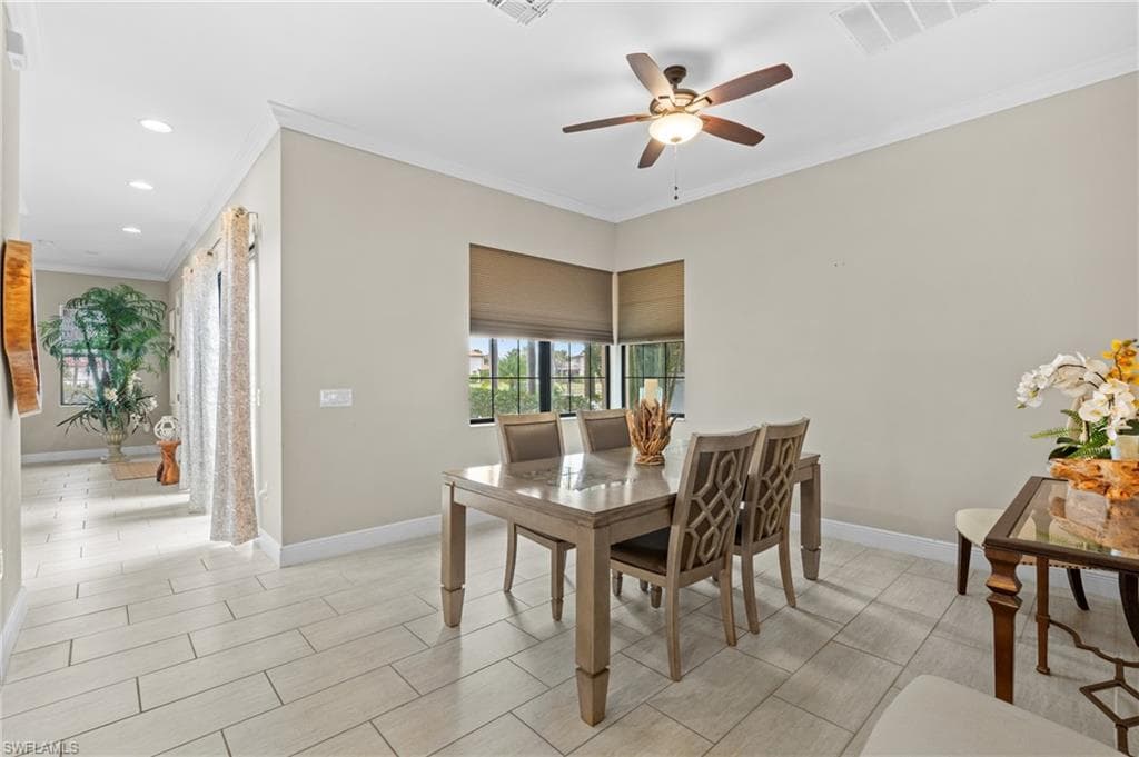 1300 Kendari Ter, Naples, FL 34113-9