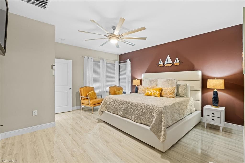 1300 Kendari Ter, Naples, FL 34113-18
