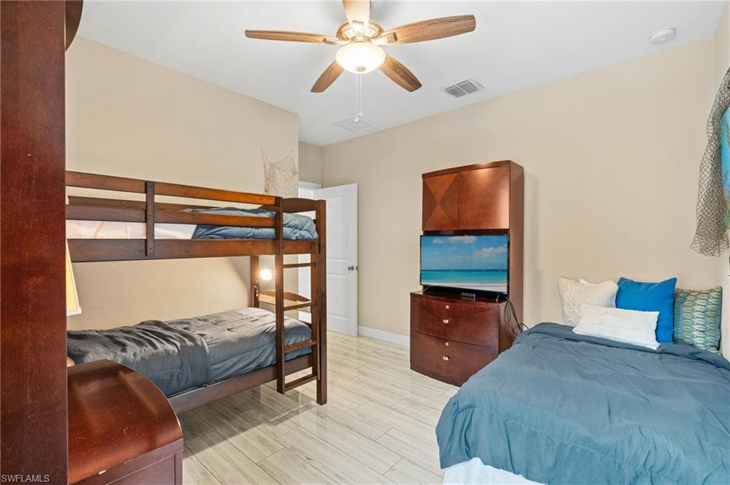 1300 Kendari Ter, Naples, FL 34113-25