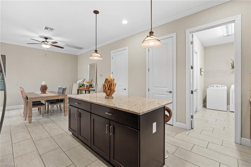 1300 Kendari Ter, Naples, FL 34113-8