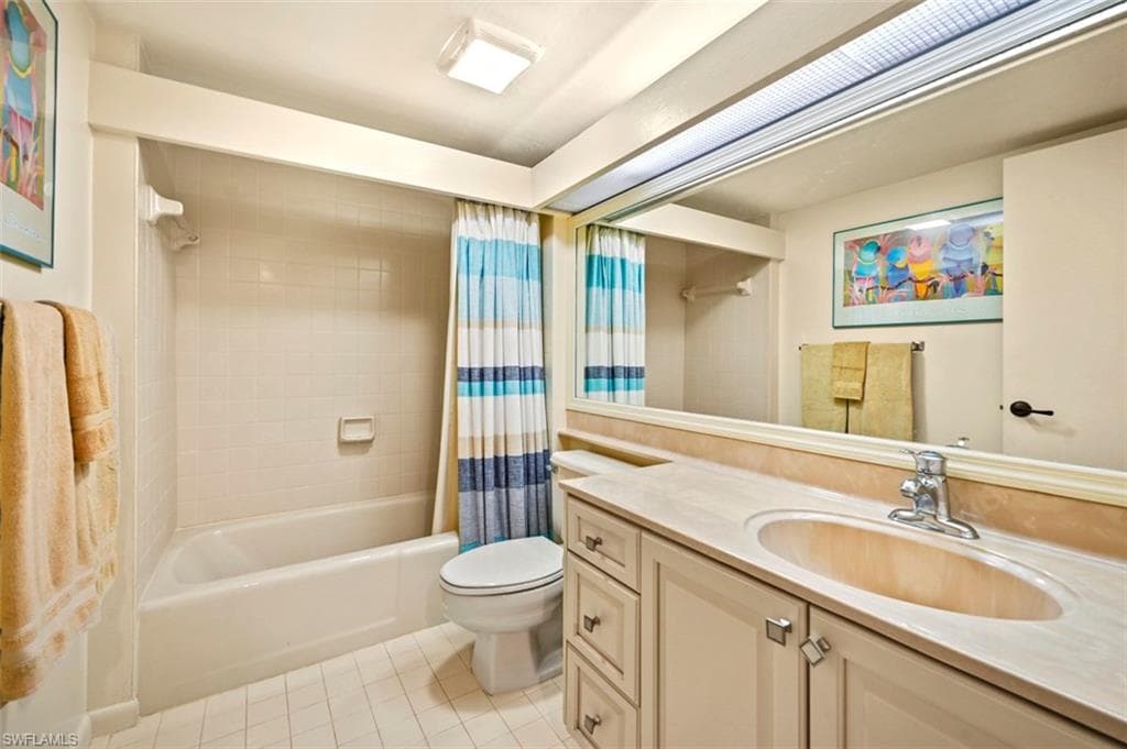 3661 Wild Pines Dr 207, Bonita Springs, FL 34134-26