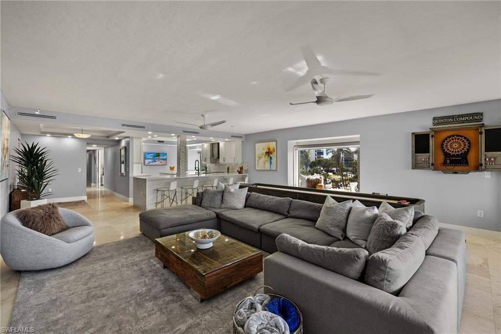 10633 Gulf Shore Dr 3s, Naples, FL 34108-4