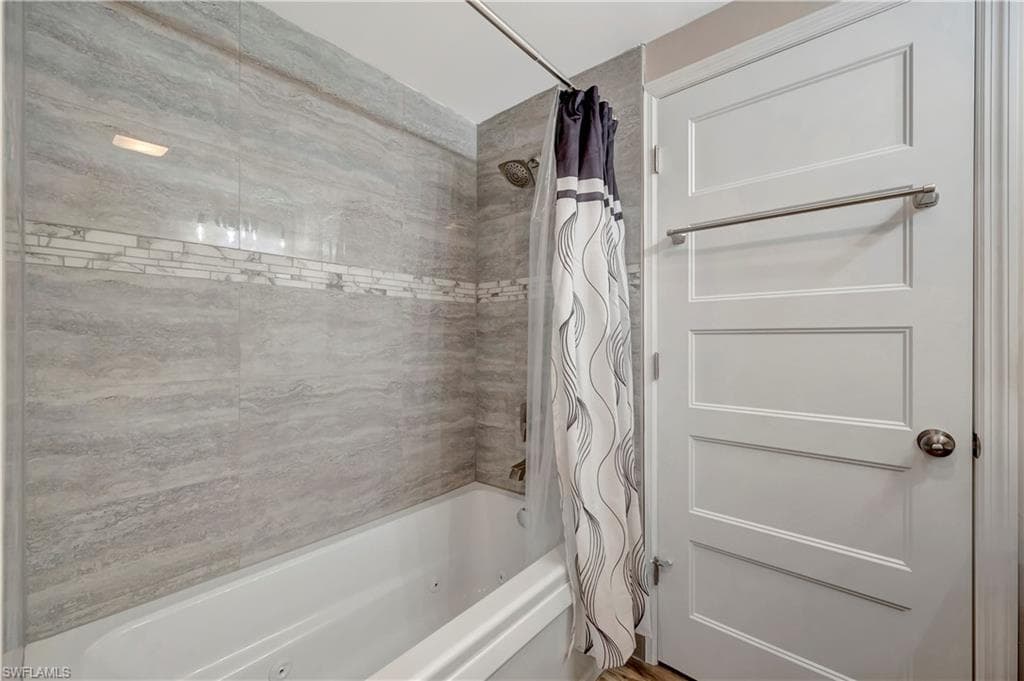 50 Le Mans Dr, Naples, FL 34112-30