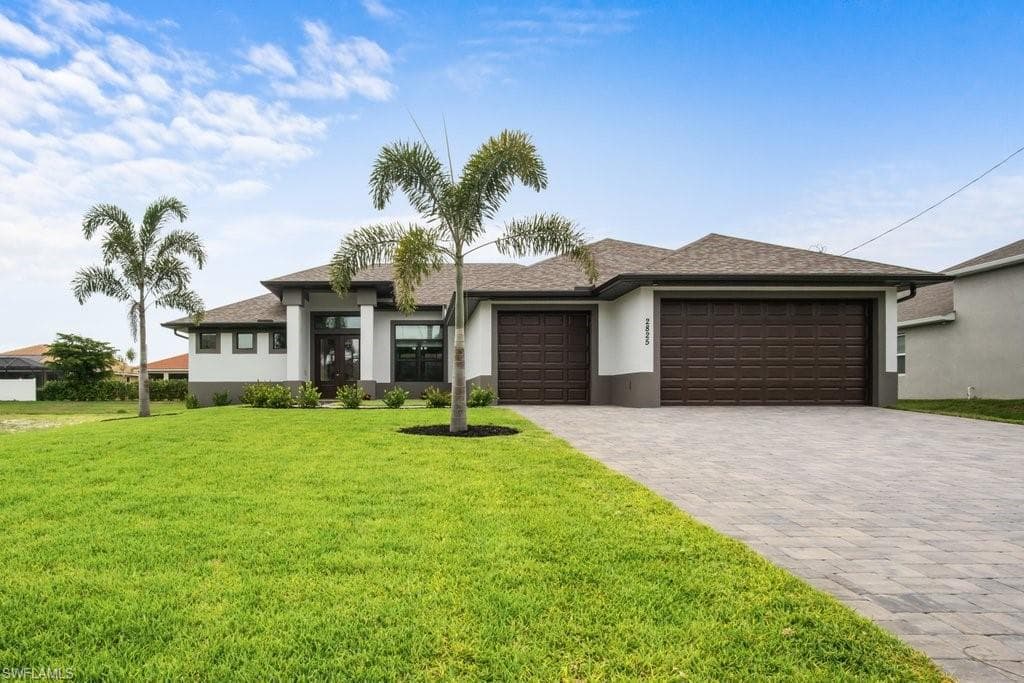 2825 49th Ter, Cape Coral, FL 33914-2