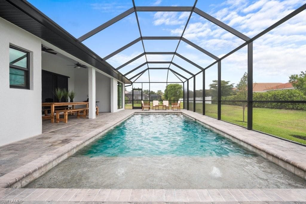 2825 49th Ter, Cape Coral, FL 33914-48