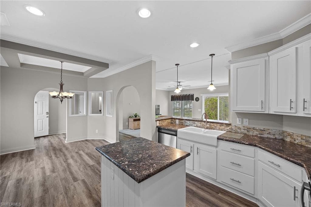 104 Rookery Rd, Naples, FL 34114-11