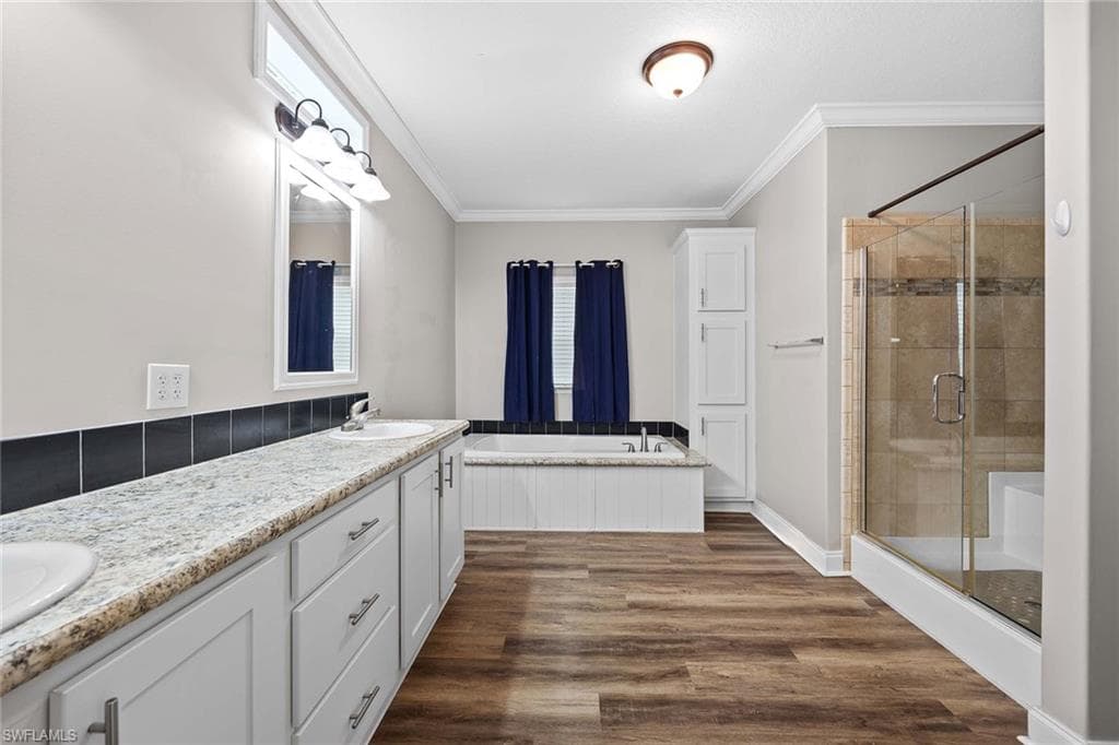 104 Rookery Rd, Naples, FL 34114-14