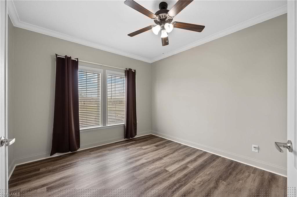 104 Rookery Rd, Naples, FL 34114-17