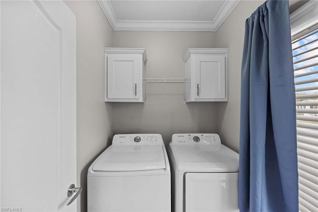 104 Rookery Rd, Naples, FL 34114-19