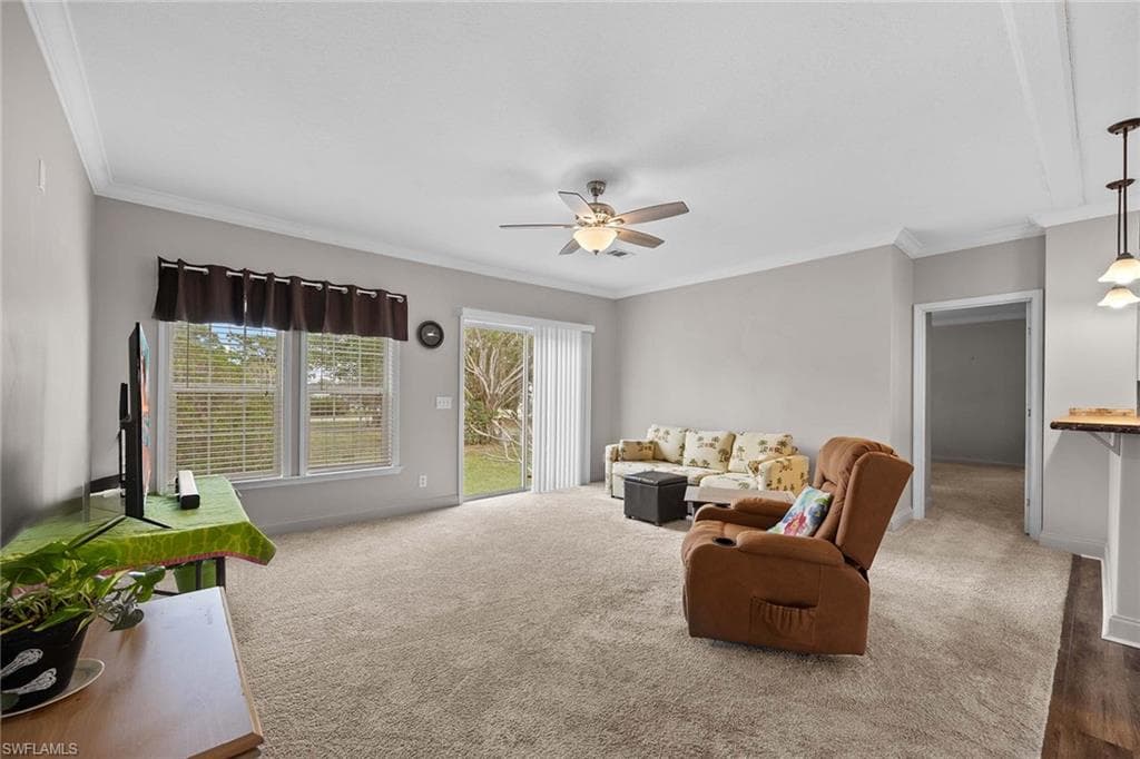 104 Rookery Rd, Naples, FL 34114-4