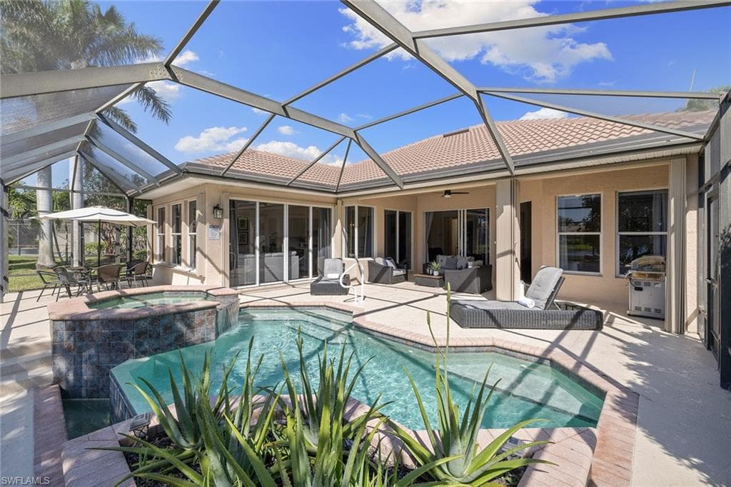 6980 Bent Grass Dr, Naples, FL 34113-33