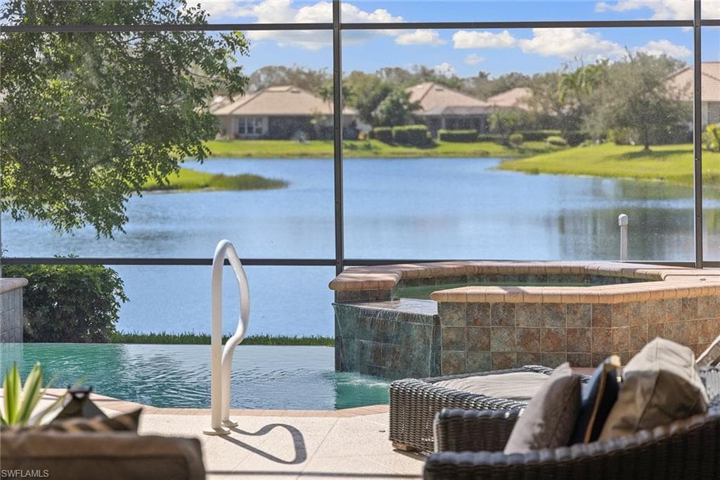 6980 Bent Grass Dr, Naples, FL 34113-34