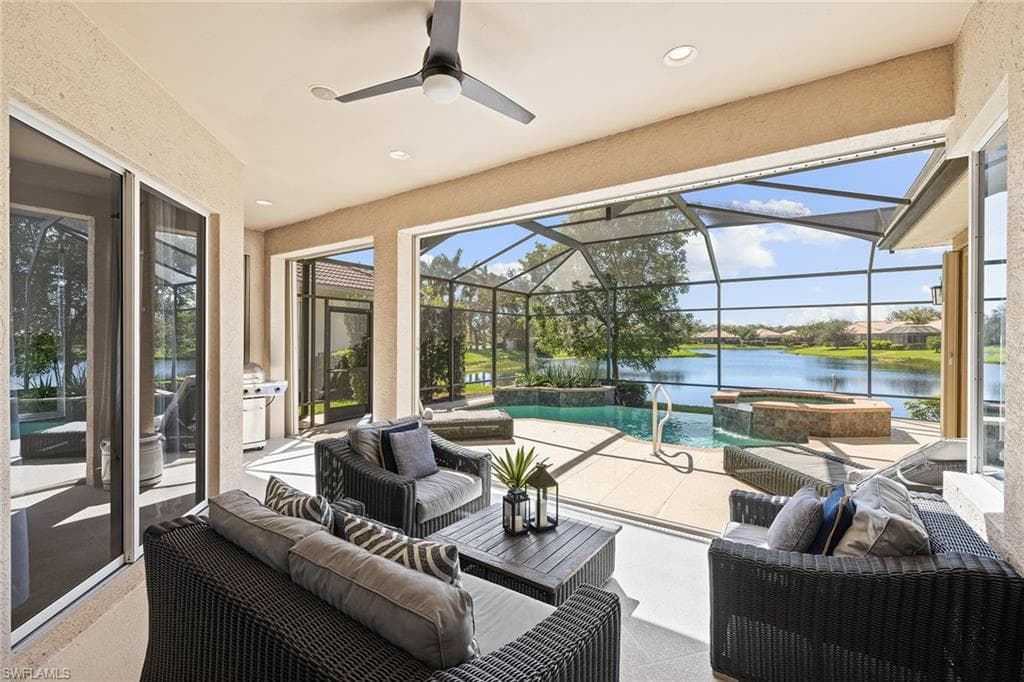 6980 Bent Grass Dr, Naples, FL 34113-4