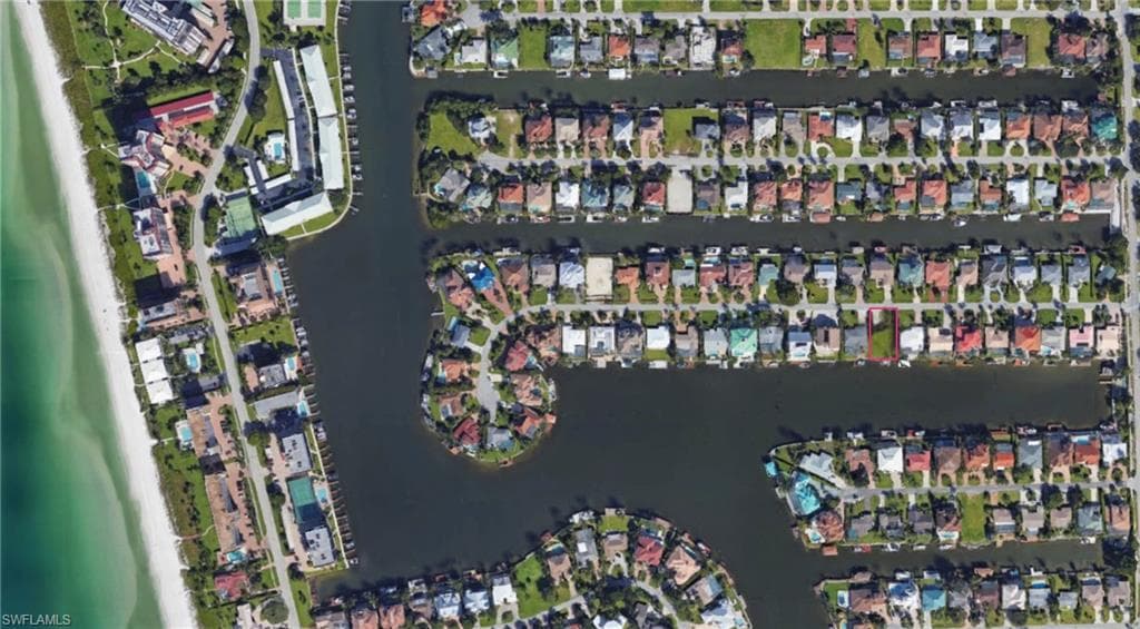 364 Conners Ave, Naples, FL 34108-5
