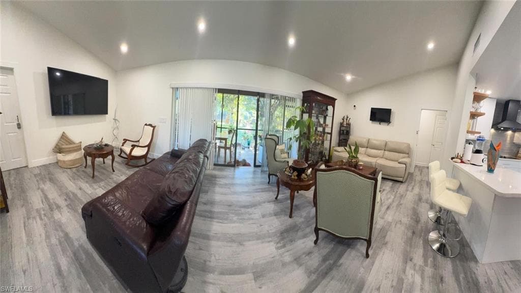 4090 32nd Ave SW, Naples, FL 34116-7