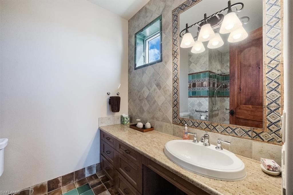 47 Southport Cv, Bonita Springs, FL 34134-19