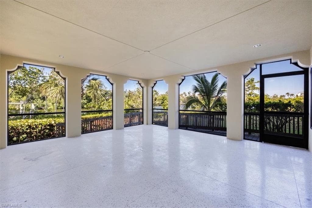 47 Southport Cv, Bonita Springs, FL 34134-25