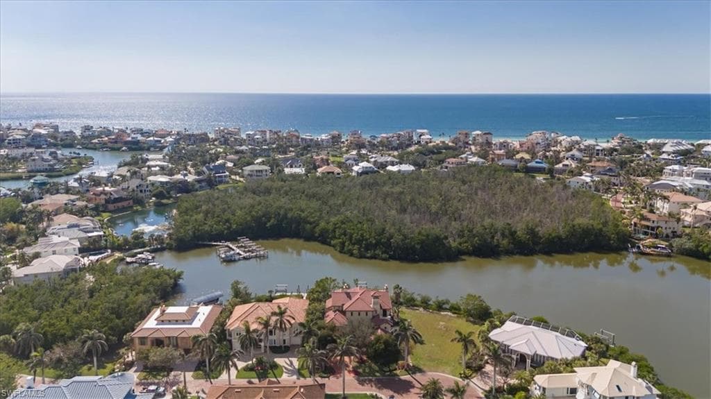47 Southport Cv, Bonita Springs, FL 34134-35