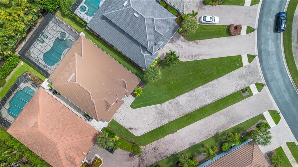 15917 Delasol Ln, Naples, FL 34110-35