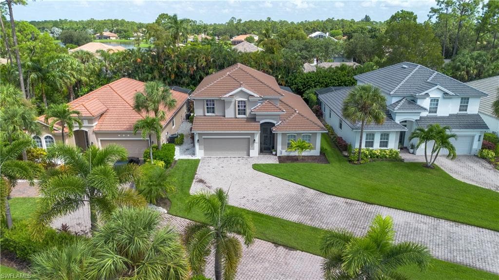 15917 Delasol Ln, Naples, FL 34110-37