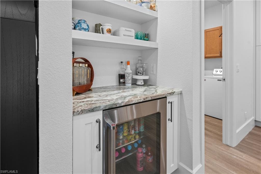 15917 Delasol Ln, Naples, FL 34110-8