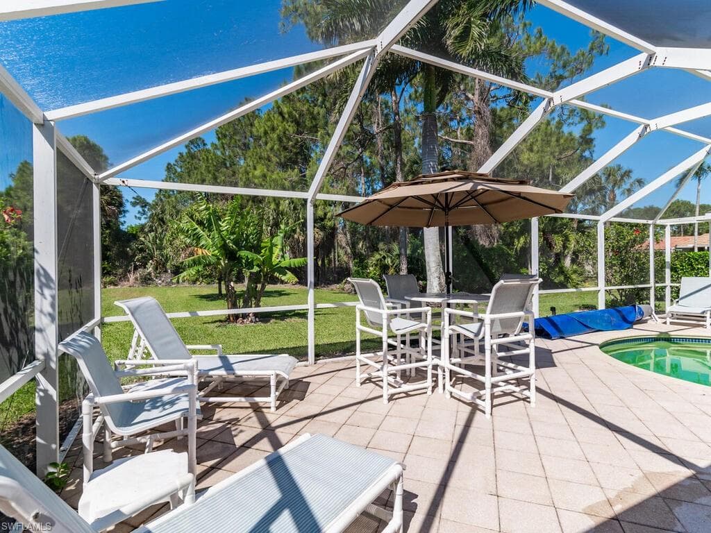 1021 Briarwood Blvd, Naples, FL 34104-30