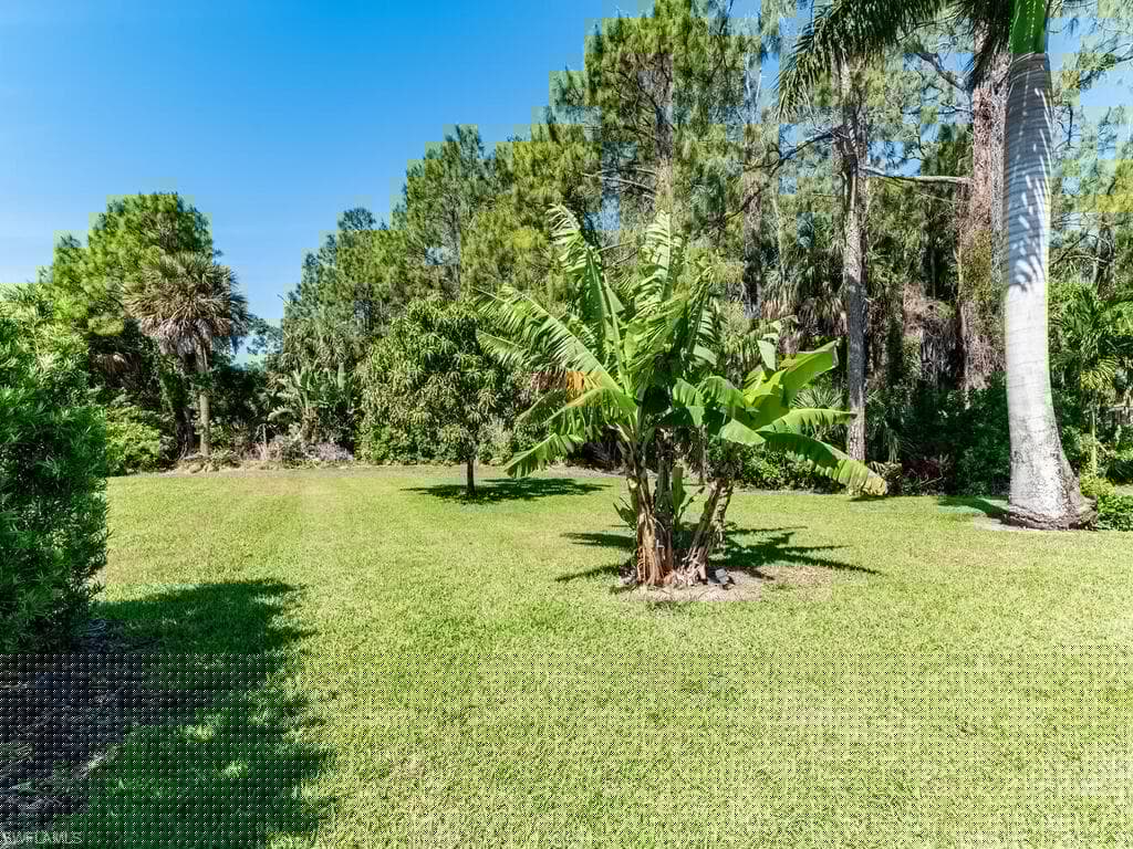 1021 Briarwood Blvd, Naples, FL 34104-31