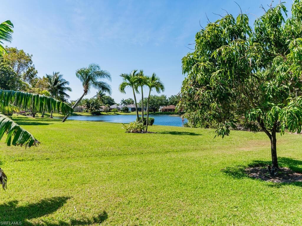 1021 Briarwood Blvd, Naples, FL 34104-33