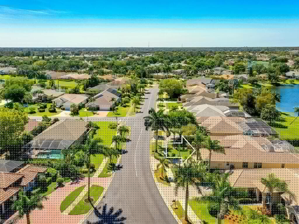 1021 Briarwood Blvd, Naples, FL 34104-42