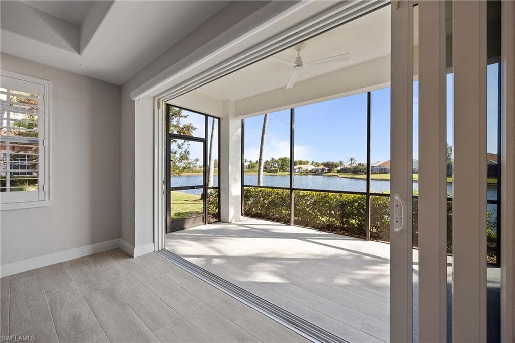6438 Legacy Cir 301, Naples, FL 34113-28