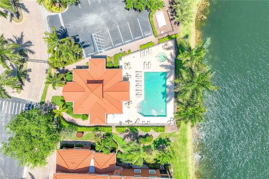 6438 Legacy Cir 301, Naples, FL 34113-41