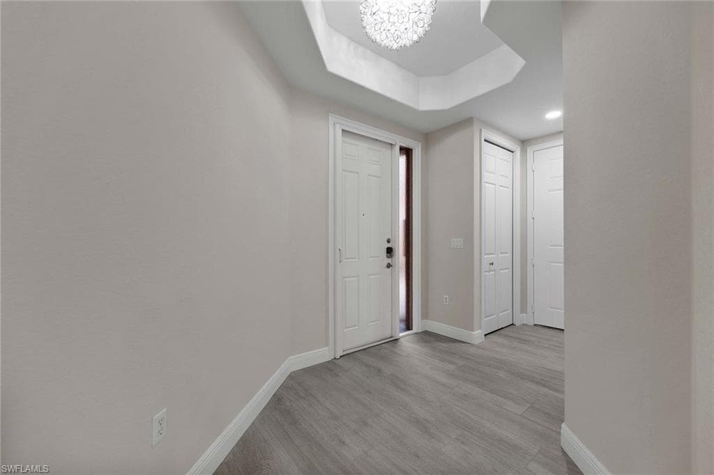 6438 Legacy Cir 301, Naples, FL 34113-7