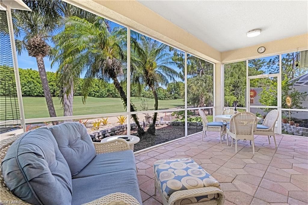 349 Harvard Ln, Naples, FL 34104-4