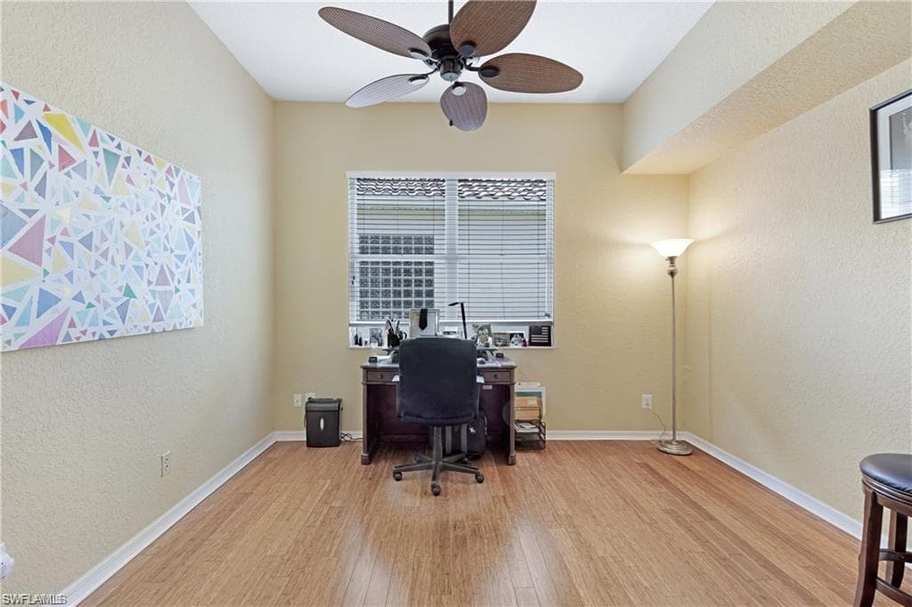 349 Harvard Ln, Naples, FL 34104-6