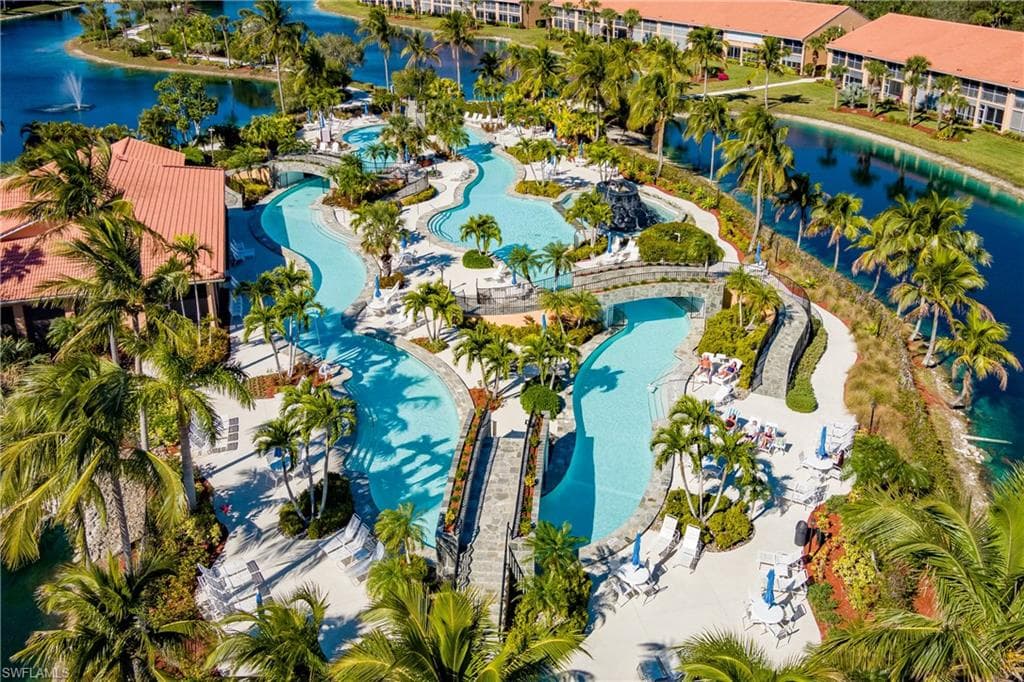 6750 Beach Resort Dr 10, Naples, FL 34114-34