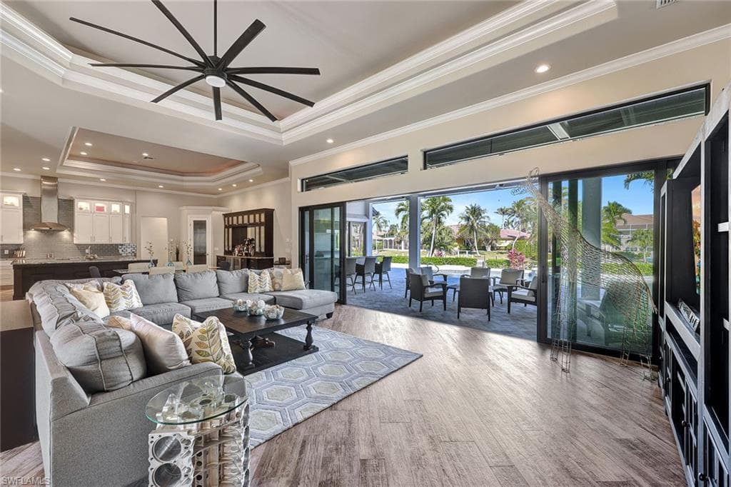 1550 Caxambas Ct, Marco Island, FL 34145-10