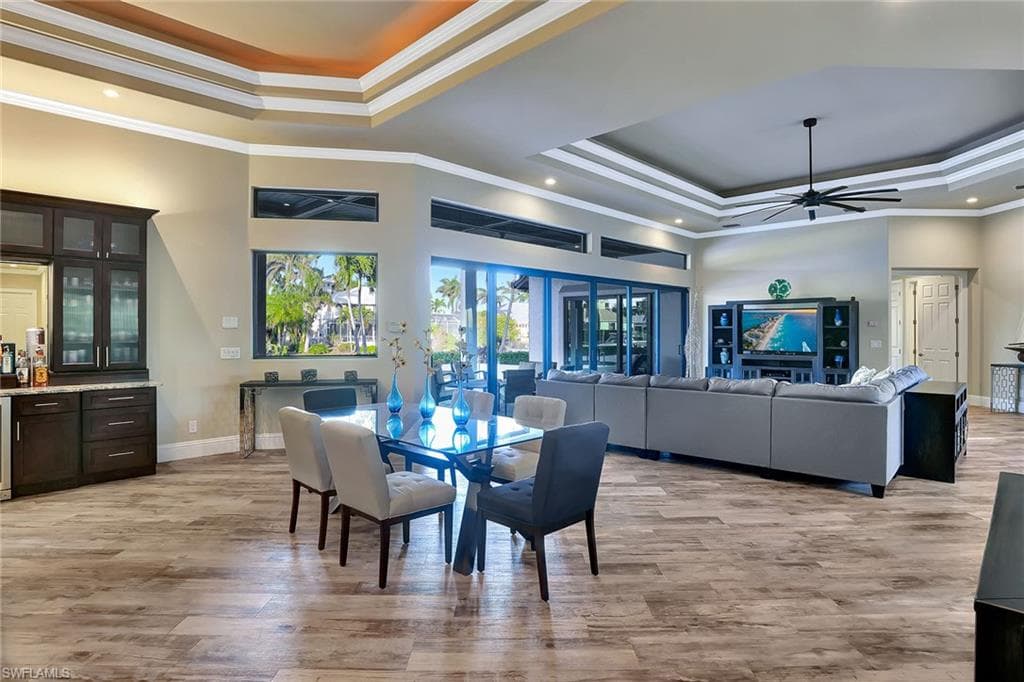 1550 Caxambas Ct, Marco Island, FL 34145-19