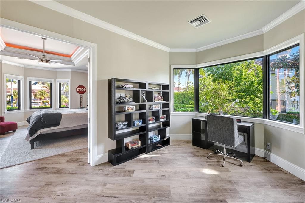 1550 Caxambas Ct, Marco Island, FL 34145-25