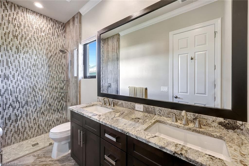1550 Caxambas Ct, Marco Island, FL 34145-29