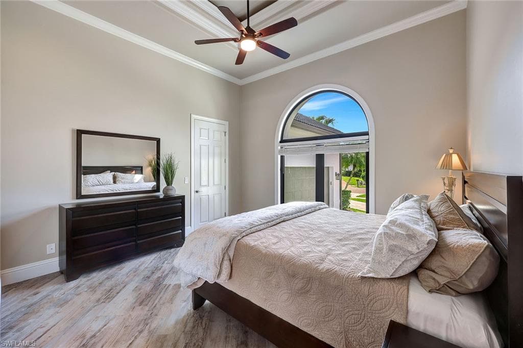 1550 Caxambas Ct, Marco Island, FL 34145-31