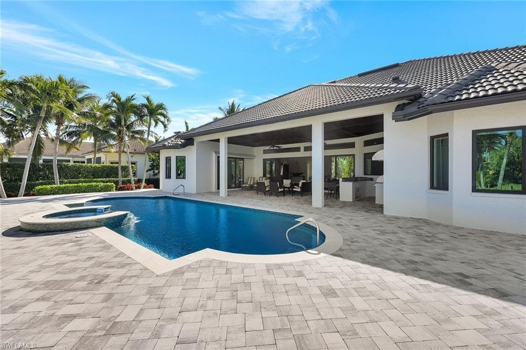 1550 Caxambas Ct, Marco Island, FL 34145-41