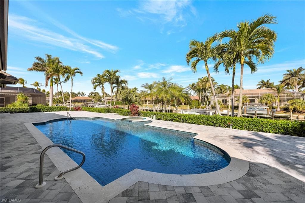 1550 Caxambas Ct, Marco Island, FL 34145-4